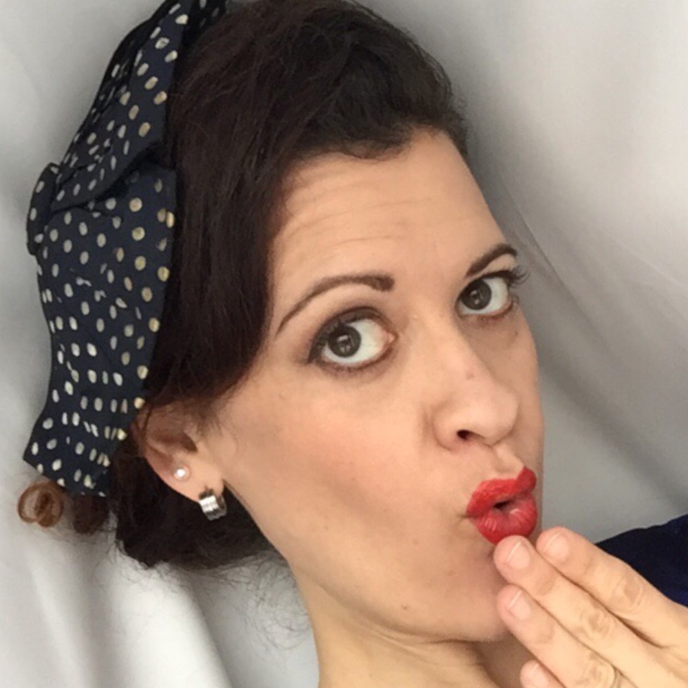 Meet your Posher, Nayda